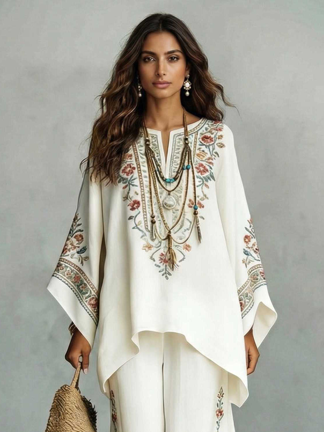 طقم أنيق من قطعتين، تونيك كافتان ساتان بطبعة زهور وبنطال