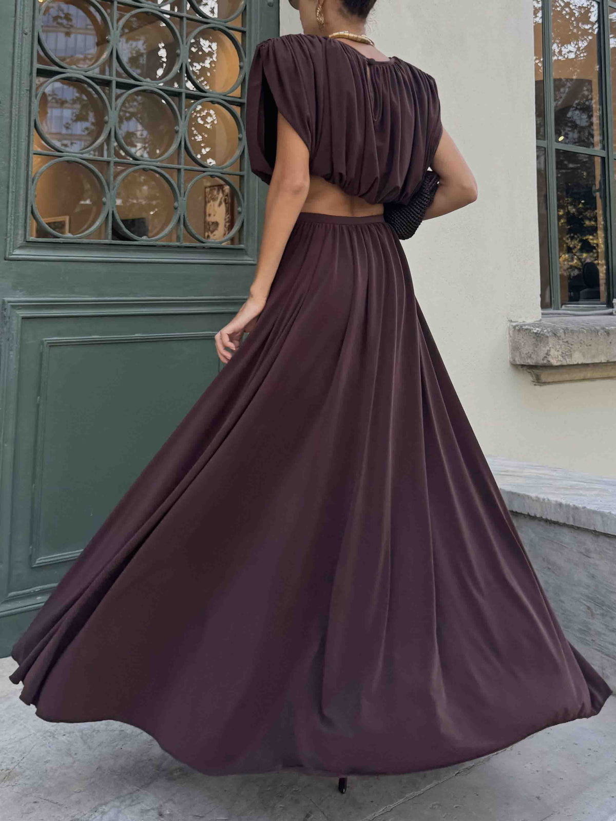 Elegant Pleated Slit Long Skirt
