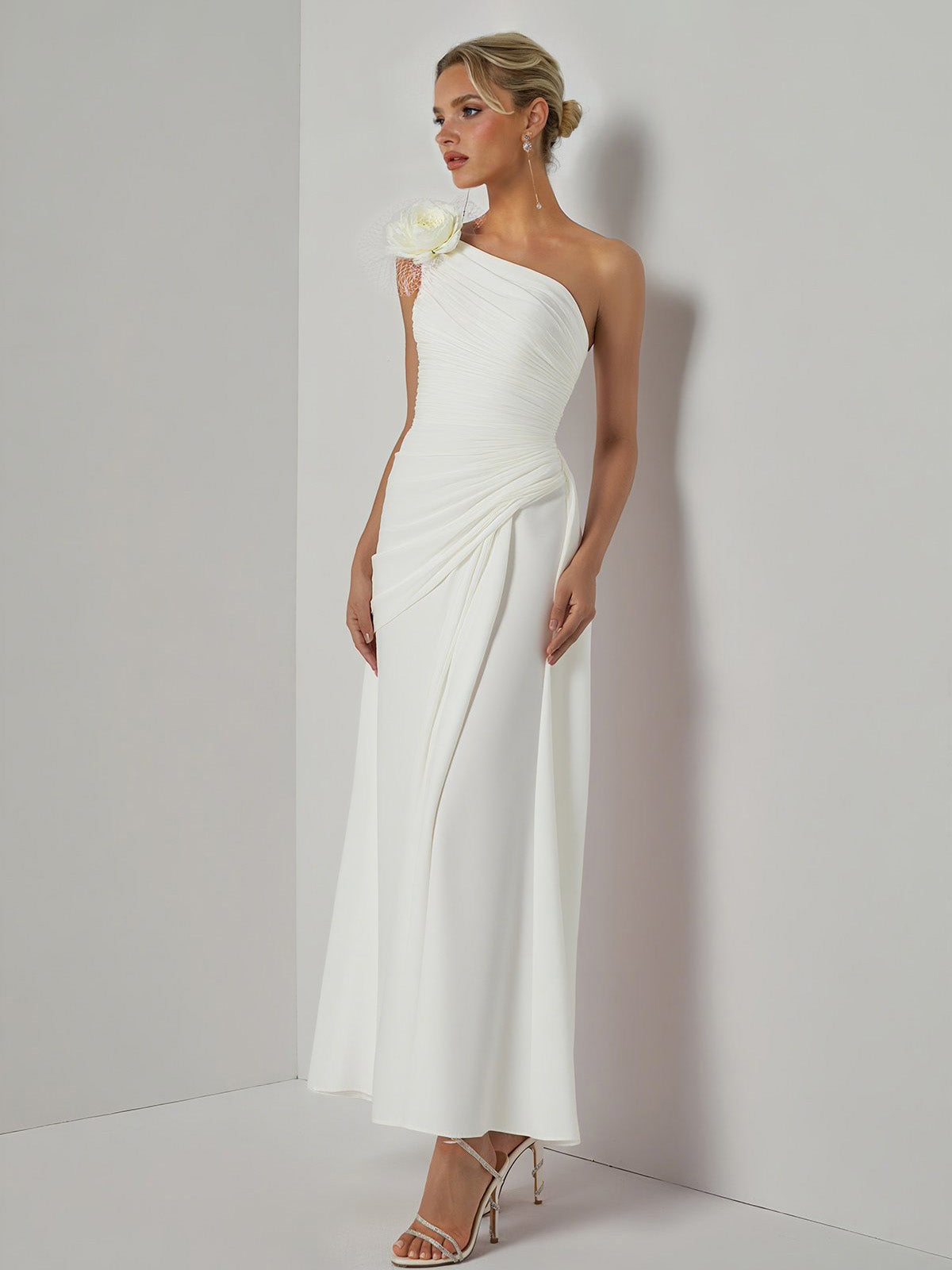 Elegant One-shoulder Ruffled Chiffon Maxi Dress