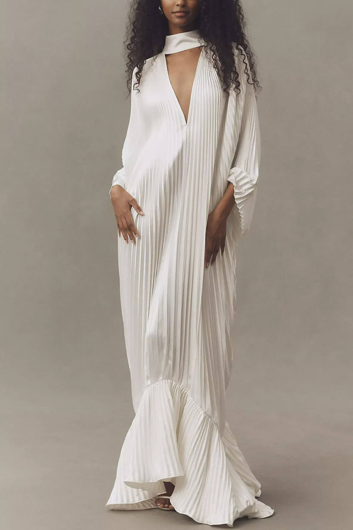 Elegant Empire Style Long-Sleeve V-Neck Pleated Maxi Dress