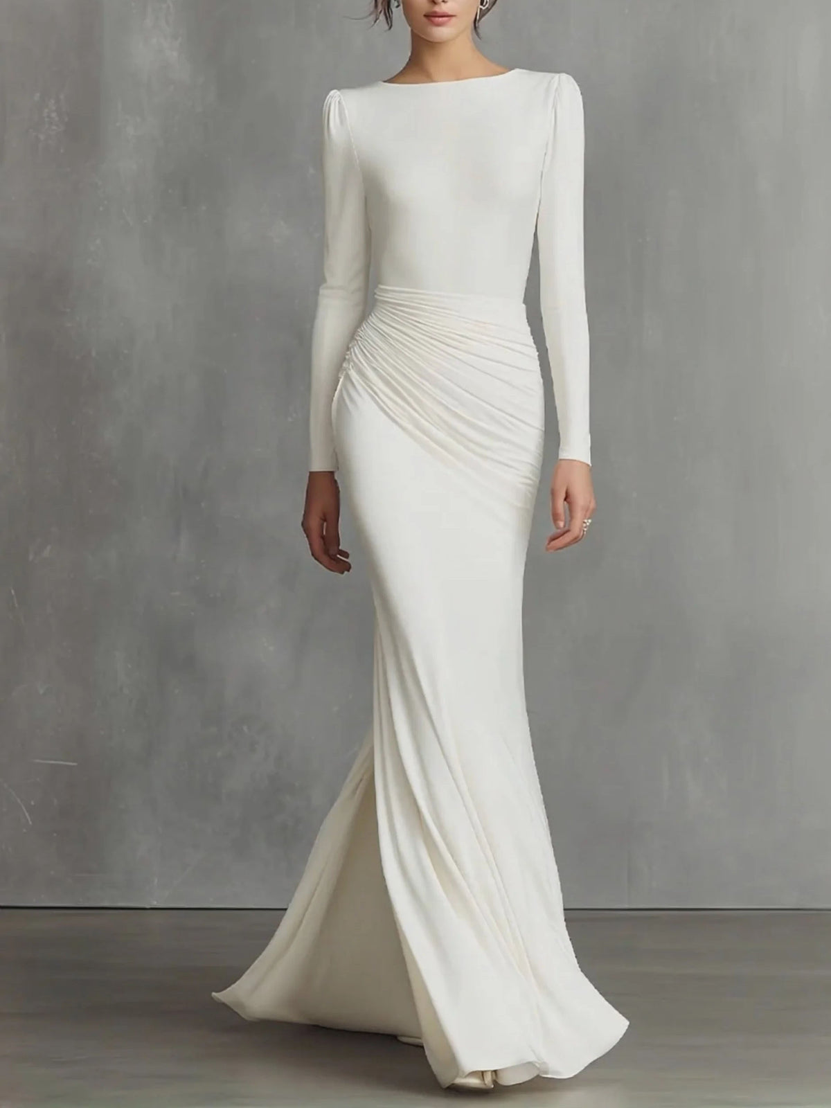 Minimalist pleated long-sleeved maxi dress