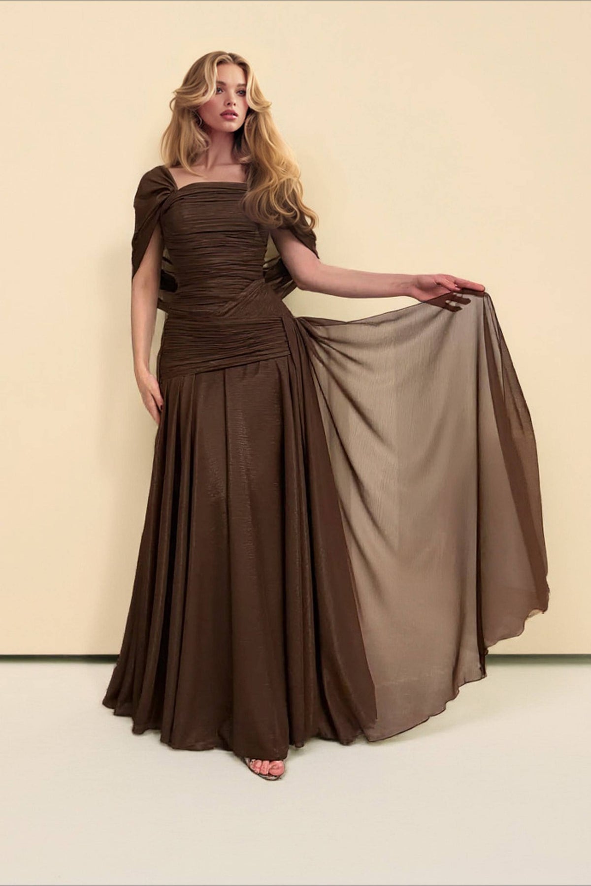 Pleated Design A- Line Maxi Dress