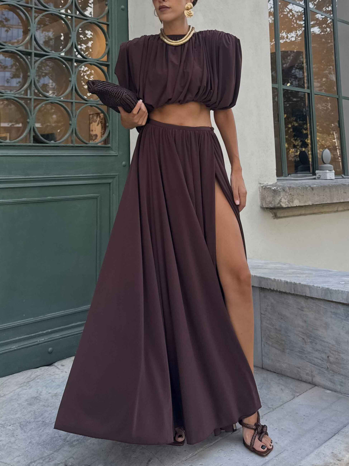 Elegant Pleated Slit Long Skirt