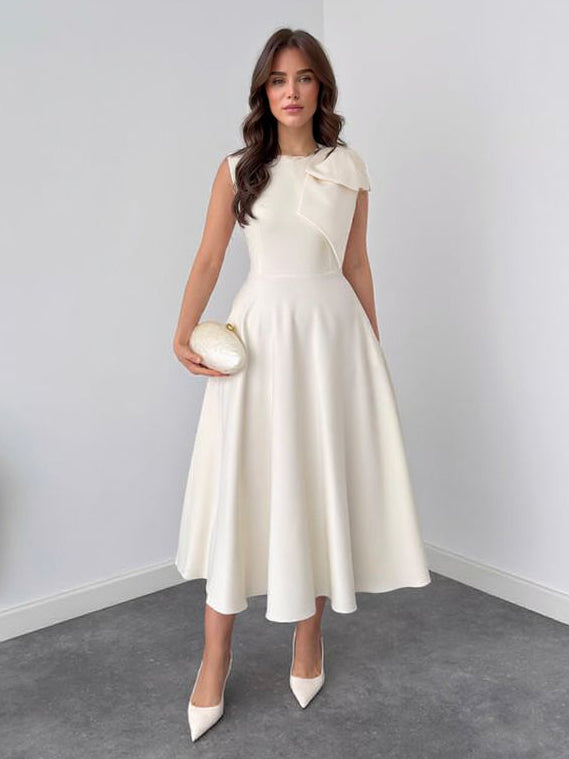 Elegant Sleeveless Bow Detail Slim-Fit Midi Dress