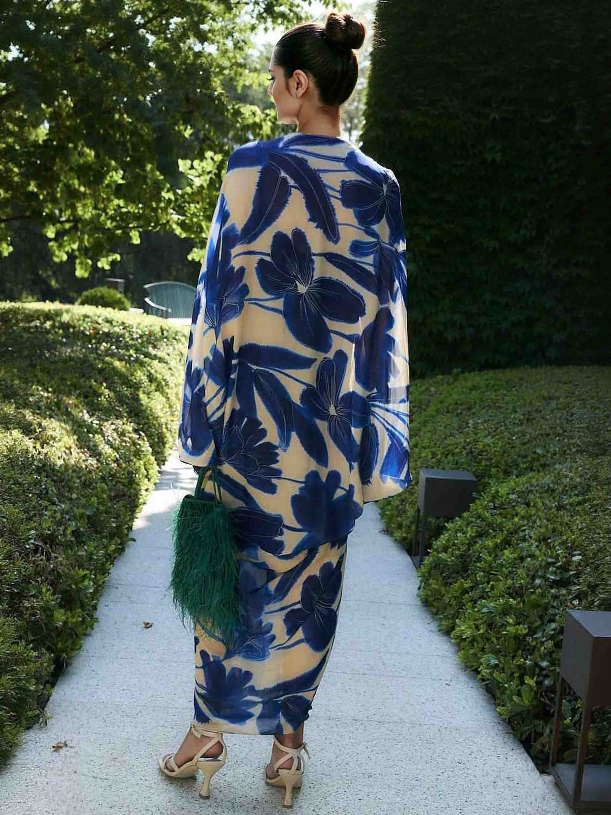 Elegant Oversized Floral Print Batwing Sleeve Chiffon Maxi Dress