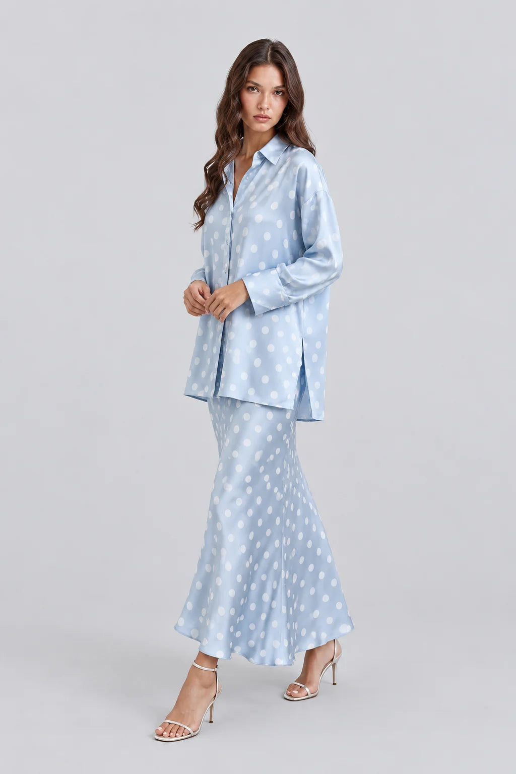 Light Blue Polka Dot Satin Oversized Shirt and Midi Skirt Two Piece Set [erp-image:a631f4771e137d7f9f3c20ad]